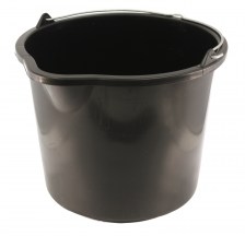 14082 - builders bucket 5l with spout